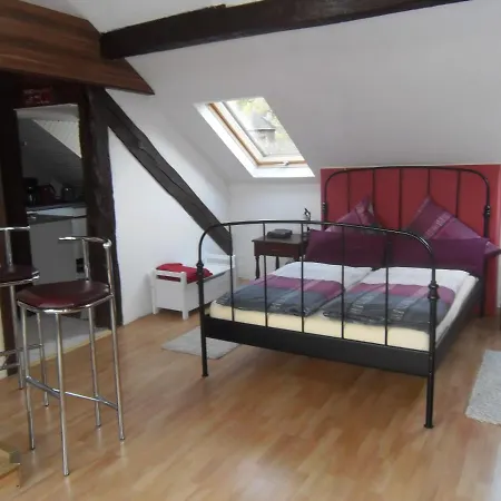 Dach-studio-runkel Schadecker Strasse 6 * 룬켈