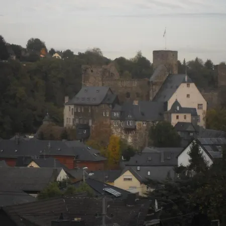 Dach-studio-runkel Schadecker Strasse 6 * Runkel