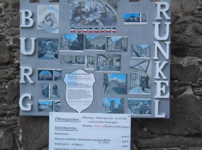 Dach-studio-runkel Schadecker Strasse 6 *